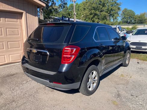 Used 2017 Chevrolet Equinox LS FWD image 8