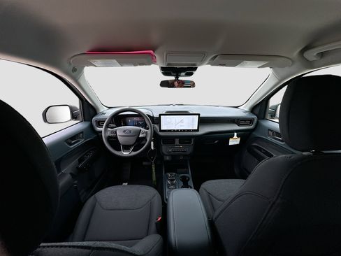 New 2025 Ford Maverick XL w/ Equipment Group 102A image 15