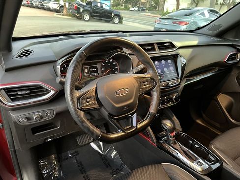Used 2023 Chevrolet TrailBlazer RS w/ Convenience Package image 10