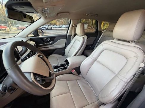 Certified 2022 Lincoln Corsair FWD w/ Equipment Group 101A image 14