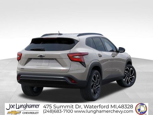 New 2026 Chevrolet Trax RS w/ Driver Confidence Package FWD image 4