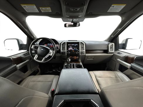 Used 2015 Ford F150 Lariat w/ Equipment Group 501A Mid AWD/4WD image 17