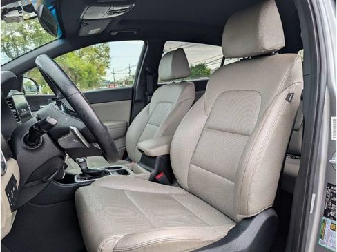 Used 2022 Kia Sportage Nightfall Edition AWD/4WD image 15