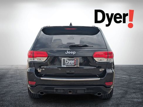 Used 2020 Jeep Grand Cherokee Overland AWD/4WD image 4