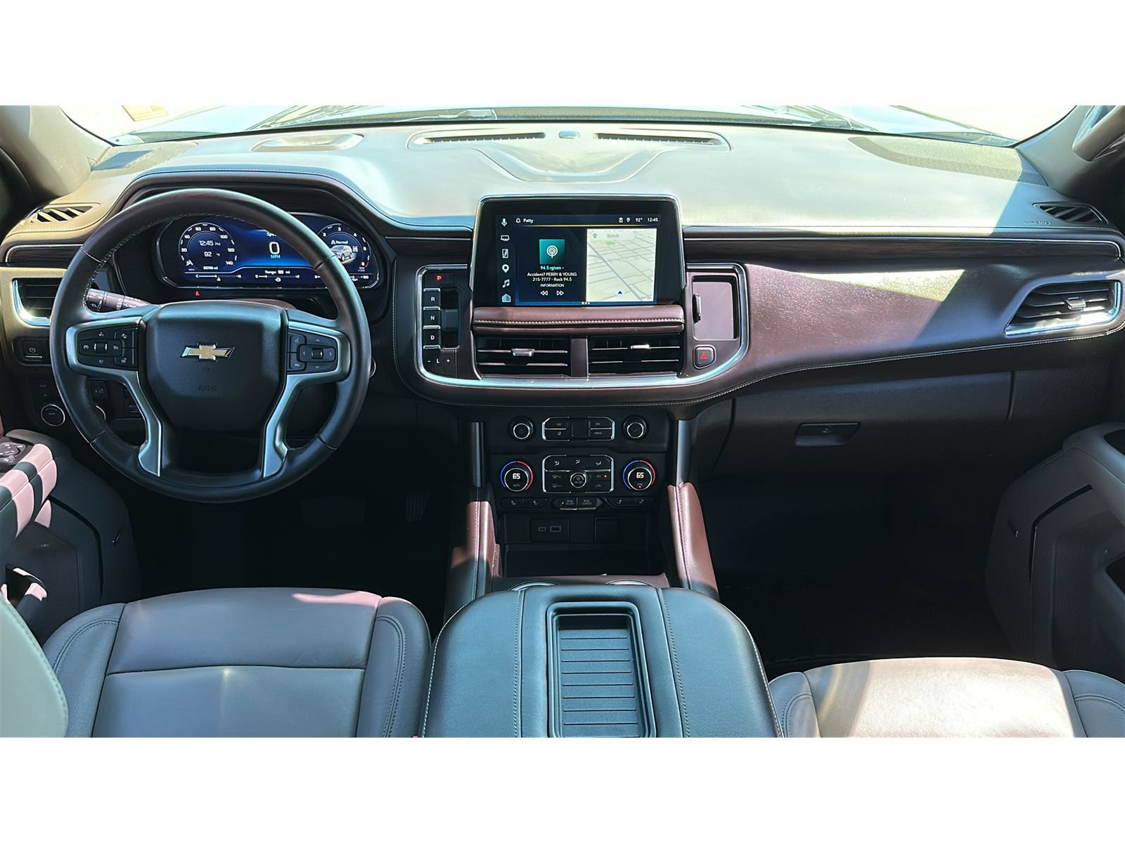Used 2023 Chevrolet Tahoe LT w/ Luxury Package AWD/4WD image 24