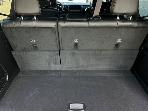 New 2026 Jeep Grand Wagoneer Limited image 16