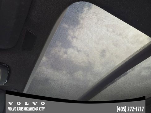 Certified 2024 Volvo XC40 Recharge Plus w/ Protection Package Premier image 23