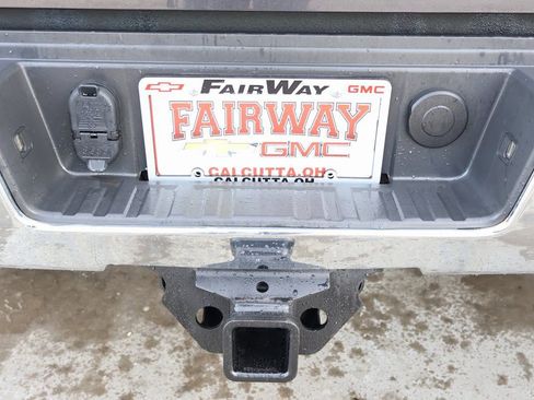 Used 2015 Chevrolet Silverado 2500 LTZ image 31