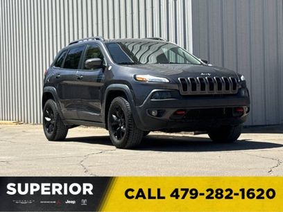 Used 2018 Jeep Cherokee Trailhawk w/ Comfort/Convenience Group