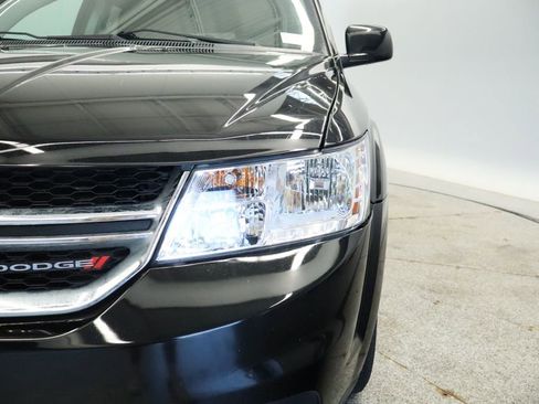 Used 2017 Dodge Journey SXT w/ Comfort/Convenience Group AWD/4WD image 10