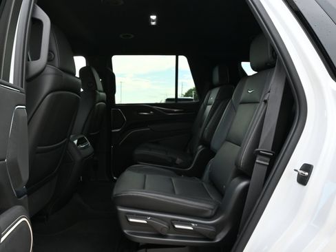 Used 2023 Cadillac Escalade Luxury w/ LPO, Floor Liner Package RWD image 19