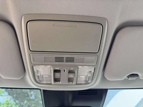 Used 2020 Honda CR-V EX image 31