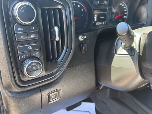 Used 2020 Chevrolet Silverado 1500 W/T w/ WT Convenience Package AWD/4WD image 25