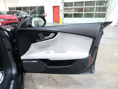 Used 2017 Audi A7 3.0T Competition Prestige w/ Driver Assistance Package image 35