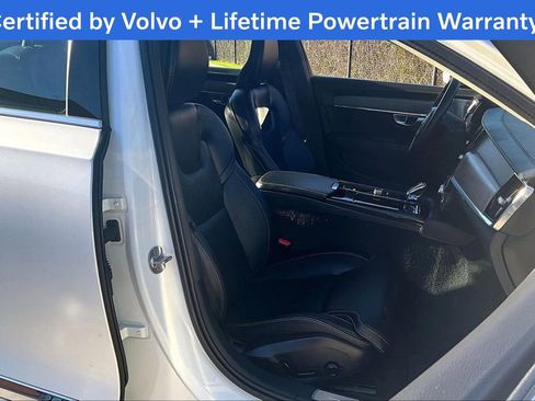 Used 2024 Volvo S90 T8 Ultimate image 9