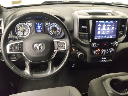 Used 2021 RAM 1500 Big Horn RWD image 22