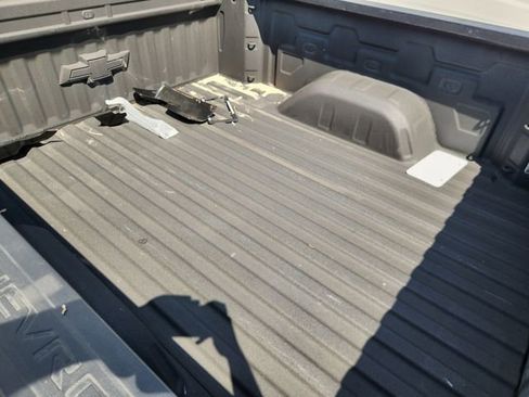 Used 2022 Chevrolet Silverado 1500 Custom Trail Boss image 8