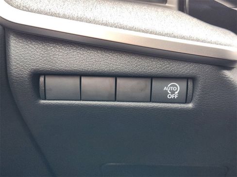 New 2026 Nissan Kicks SV image 17