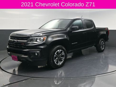 Used 2021 Chevrolet Colorado Z71 image 2