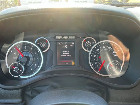 New 2026 RAM 1500 Express image 25