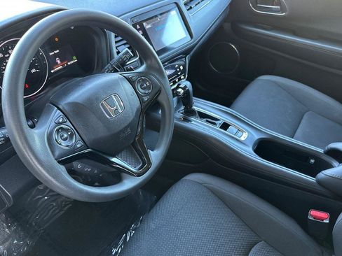 Used 2022 Honda HR-V EX image 10