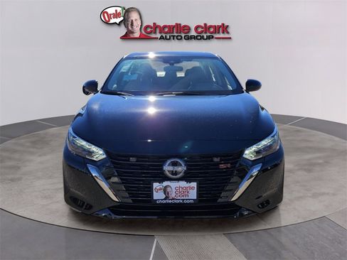 New 2025 Nissan Sentra SR w/ SR Premium Package image 8