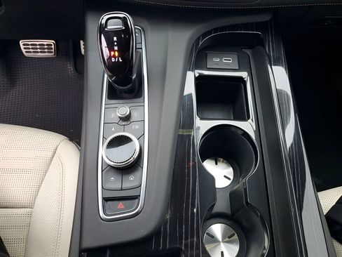 Used 2023 Cadillac Escalade Sport w/ LPO, ONYX Package image 41