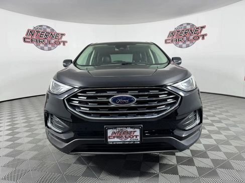 Used 2023 Ford Edge Titanium AWD/4WD image 2