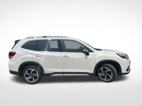 Used 2024 Subaru Forester Touring AWD/4WD image 8