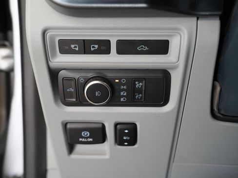 Used 2021 Ford F150 Limited AWD/4WD image 25