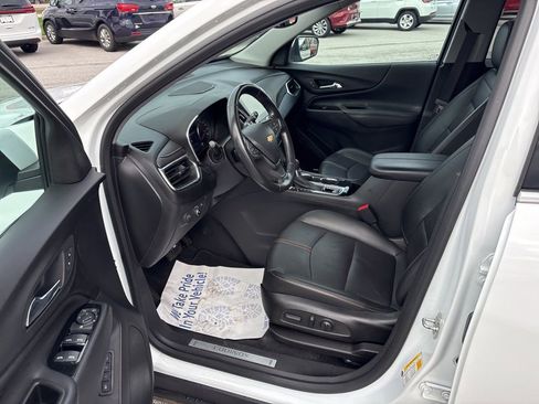 Used 2022 Chevrolet Equinox Premier AWD/4WD image 24
