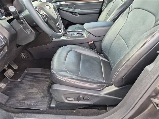 Used 2019 Ford Explorer Limited w/ Class III Trailer Tow Package FWD image 16