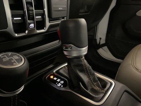 Used 2021 Jeep Wrangler Unlimited Sahara image 54