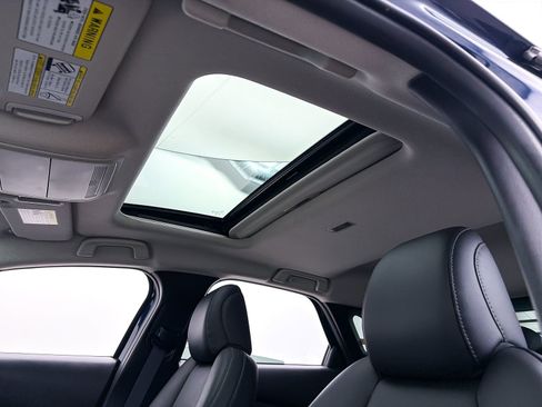 Used 2021 MAZDA CX-30 FWD 2.5 S w/ Preferred Package image 2