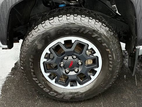 Used 2024 Toyota Tacoma TRD Off-Road AWD/4WD image 26
