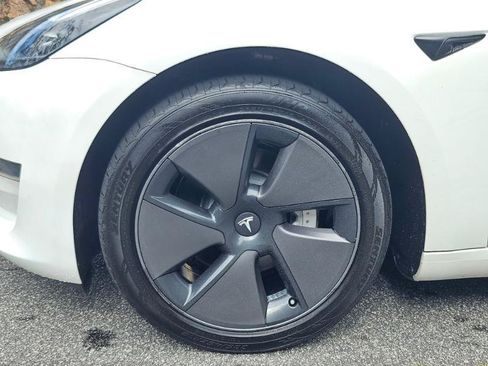 Used 2023 Tesla Model 3 Standard Range RWD image 17