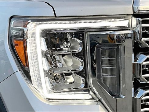 Used 2022 GMC Sierra 3500 Denali AWD/4WD image 26