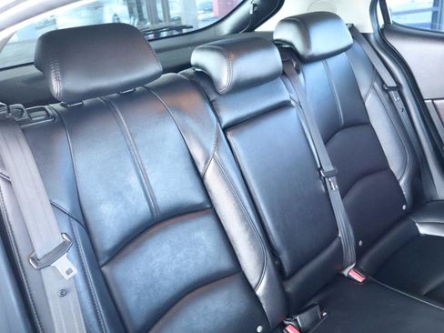 Used 2018 MAZDA MAZDA3 Touring FWD image 36