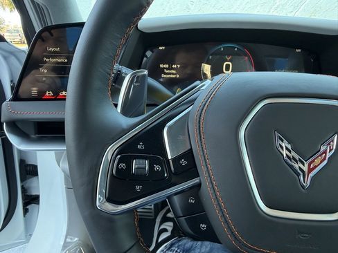 New 2026 Chevrolet Corvette Stingray Premium Conv w/ Z51 Performance Package image 8