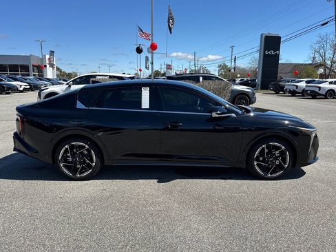 New 2026 Kia K4 GT-Line image 2