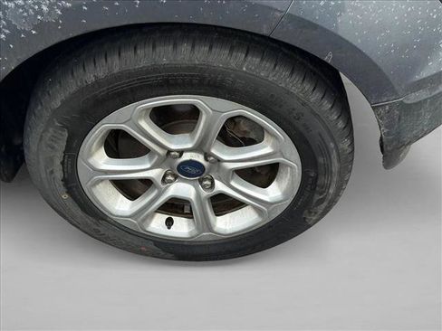 Used 2020 Ford EcoSport SE w/ SE Convenience Package image 7