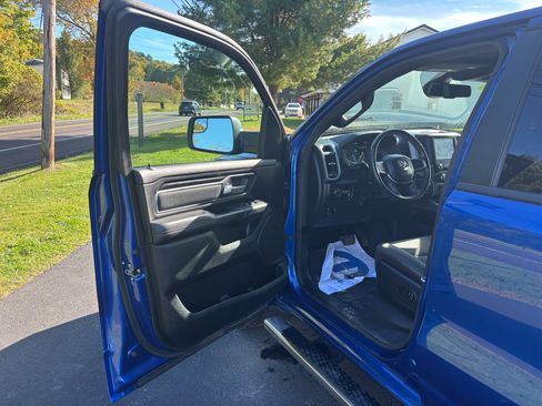 Used 2019 RAM 1500 Big Horn image 18