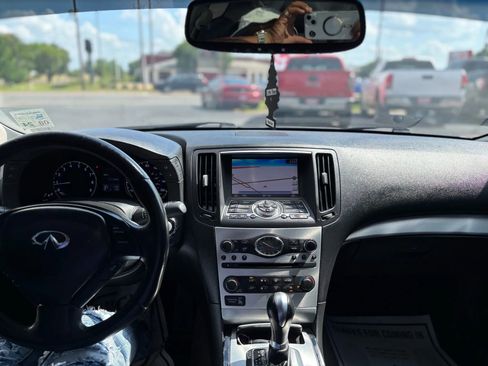 Used 2014 INFINITI Q60 Journey w/ Premium Package image 12