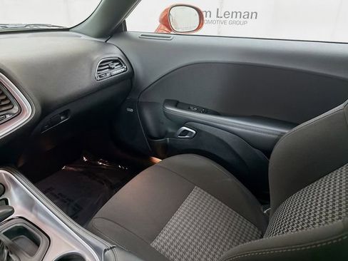 Used 2022 Dodge Challenger R/T Scat Pack w/ Driver Convenience Group image 22