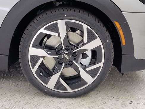 New 2026 MINI Cooper S FWD image 4