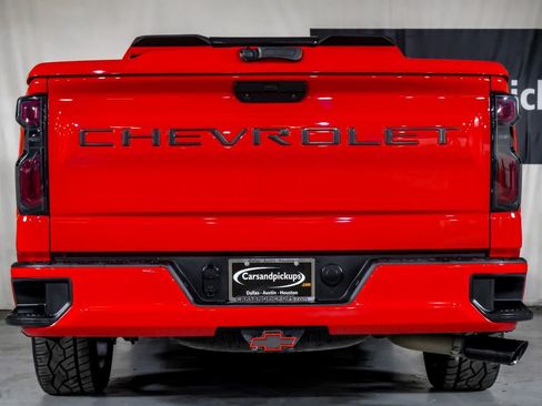 Used 2022 Chevrolet Silverado 1500 Custom AWD/4WD image 9