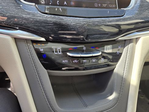 Used 2024 Cadillac XT6 Premium Luxury w/ Technology Package image 26