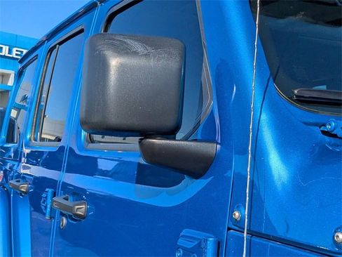 Used 2021 Jeep Wrangler Unlimited Rubicon w/ Dual Top Group image 12