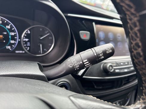 Used 2018 Buick Envision Premium image 14