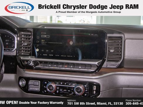 Used 2022 GMC Sierra 1500 SLT w/ SLT Premium Package RWD image 22